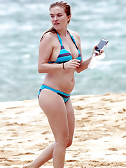 Amber Meade - Bikini Candids in Hawaii