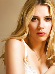 Scarlett Johansson wallpaper -