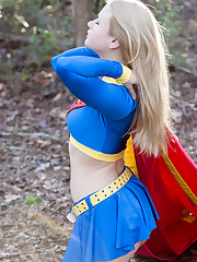 Alisa Smooch - Supergirl Part 2 Story..