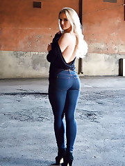 Sexy ass-Anna nystrom part 3 -..