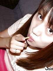 Asian girlfriend photos from Enya
